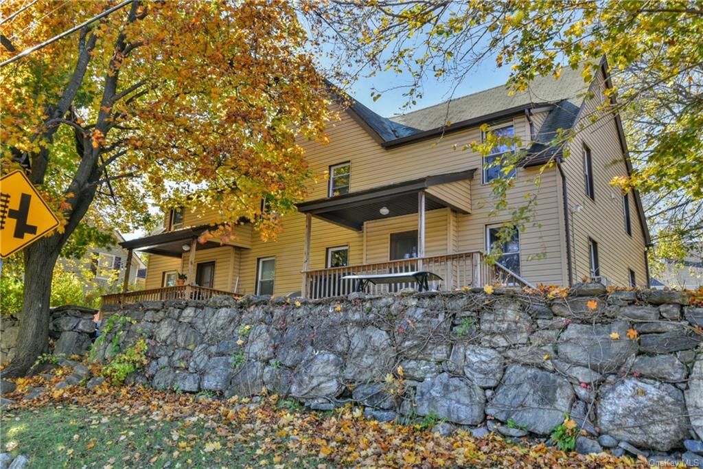 10 Sparten Place, Tuxedo Park, NY 10987 See Estimated Value