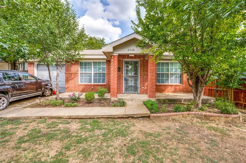 2330 Vagas St, Dallas, TX 75219