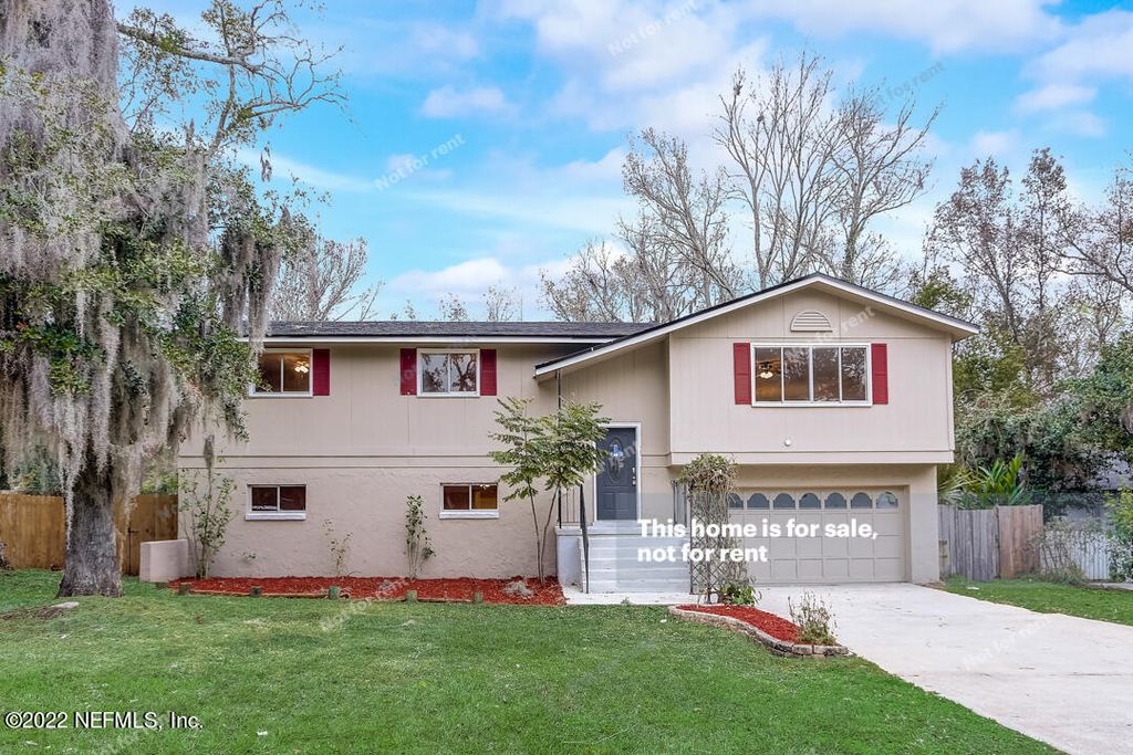 5567 JACKSON AVE, Orange Park, FL 32073