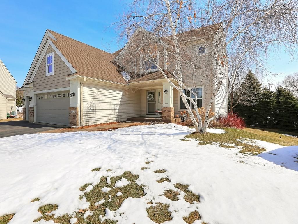 12937 44th Place Cir NE, Saint Michael, MN 5 Bed, 4 Bath Single
