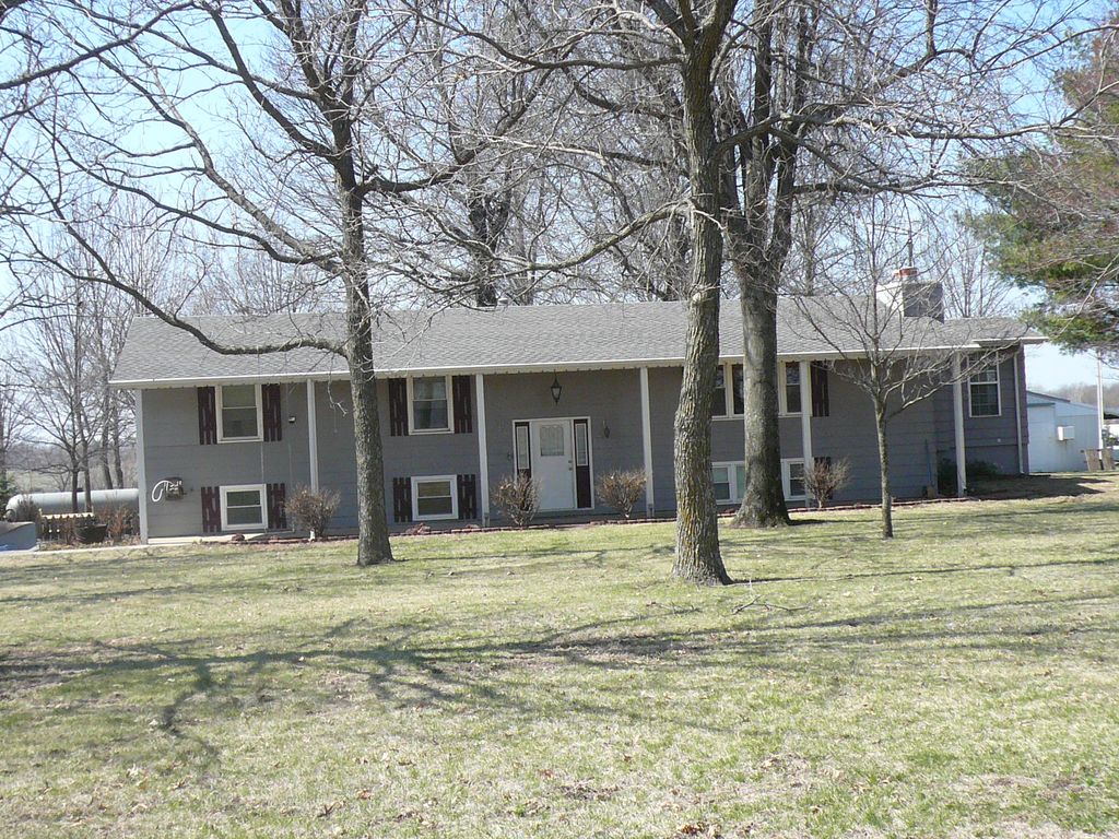 13906 S Lovers Ln, Lone Jack, MO 64070 Trulia