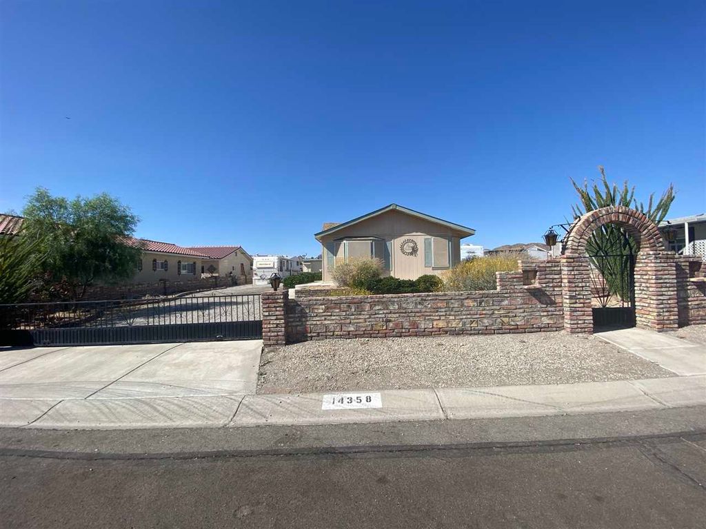 14358 E 28th Pl, Yuma, AZ 85367