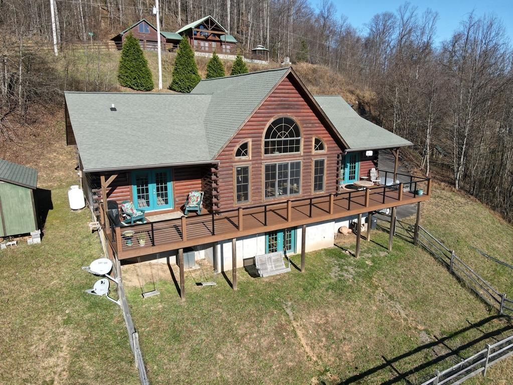 426 Little Waterfalls Trl, Fancy Gap, VA 24328 Trulia