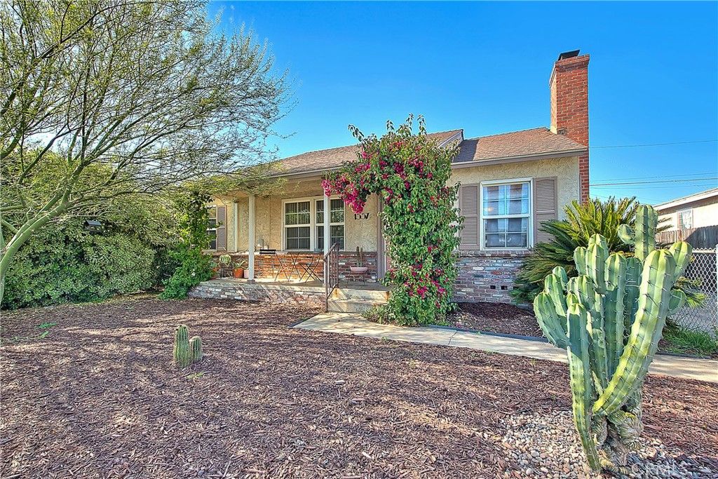 1557 Smith St, Pomona, CA 91766