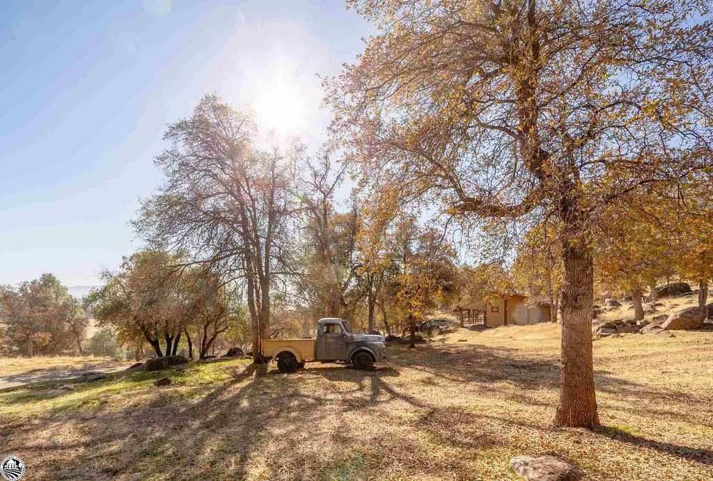 17600 Fitch Ranch Rd, Sonora, CA 95370 3 Bed, 3 Bath SingleFamily