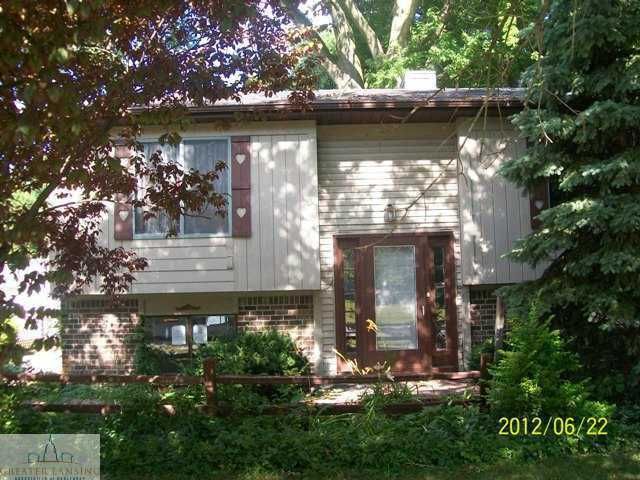 5914 Pheasant Ave, Lansing, MI 48911