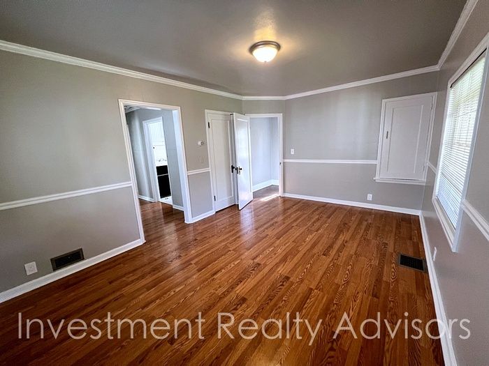 226 N Canyon Side Rd, Salt Lake City, UT 84103