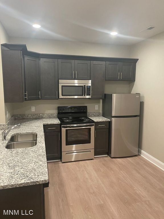 341 Topmiller Ave #113, Bowling Green, KY 42101