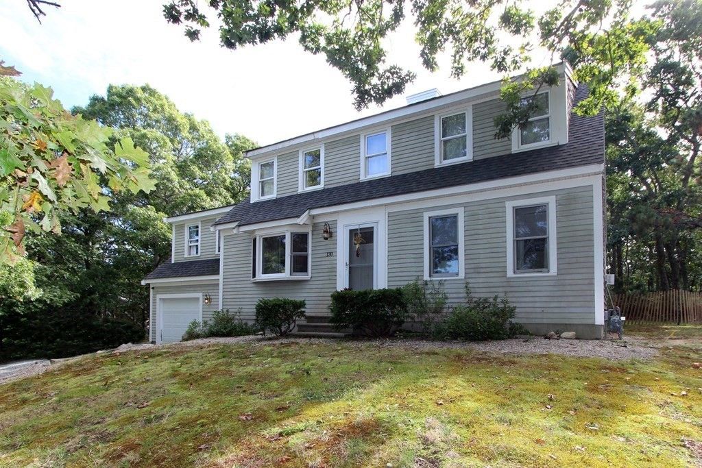 130 Berkshire Trl, Barnstable, MA 02630