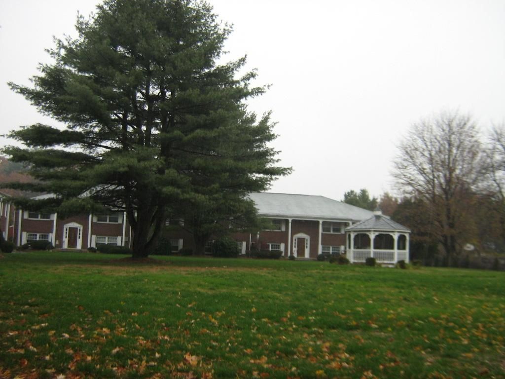 82 Church St, Northborough, MA 01532 Trulia