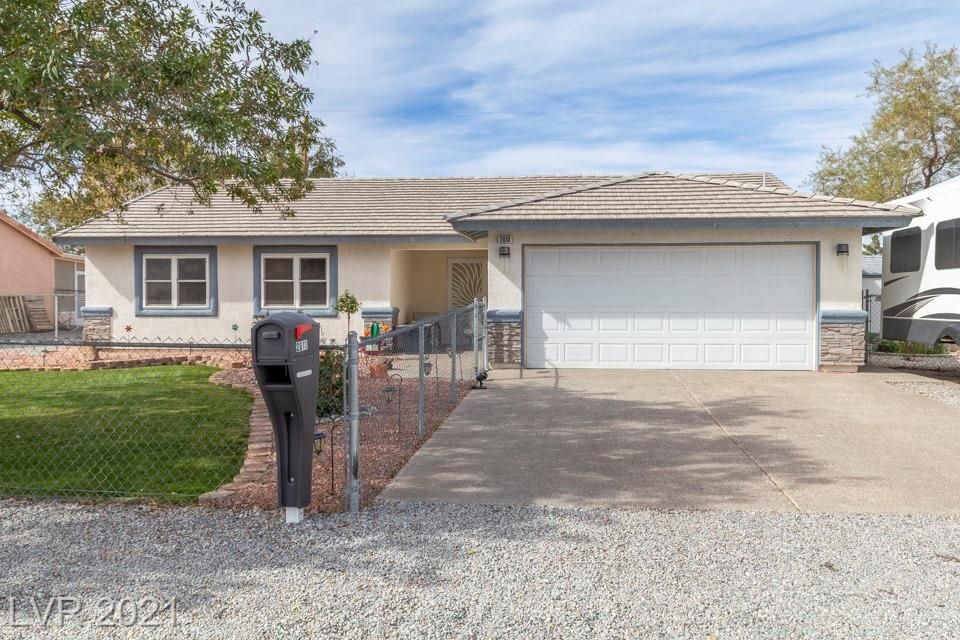 2010 Idaho St, Pahrump, NV 89048