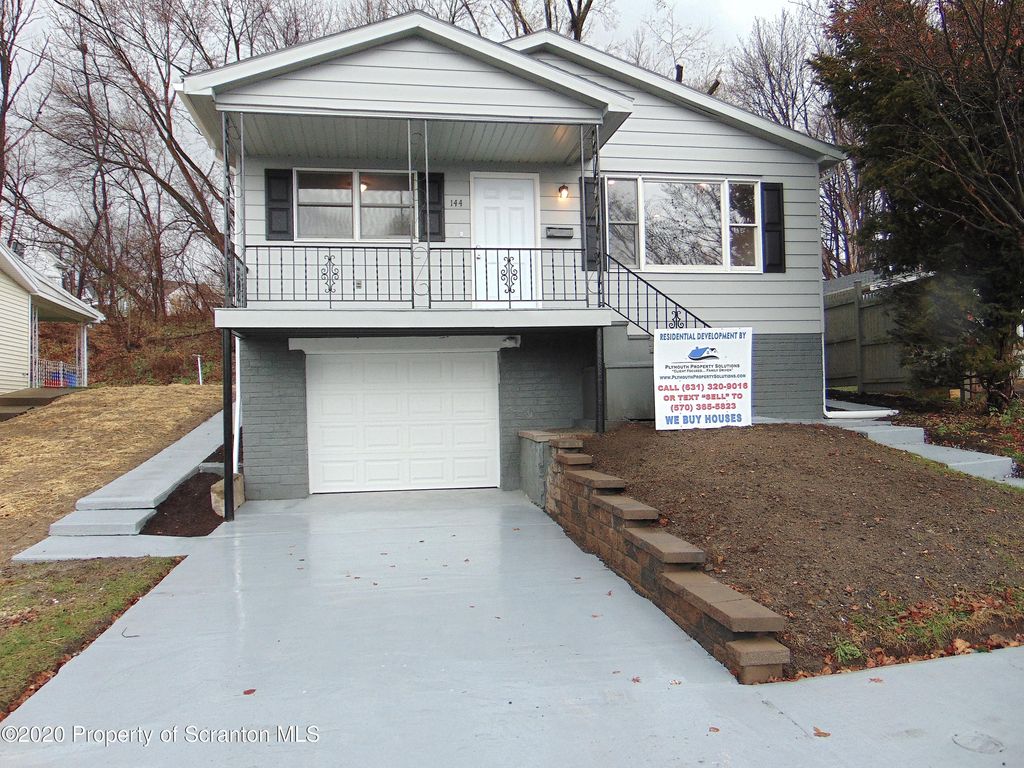 144 Taroli St, Old Forge, PA 18518