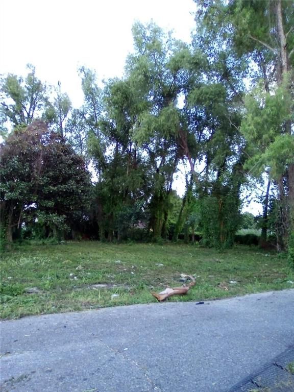 1638 Numa St, New Orleans, LA 70114
