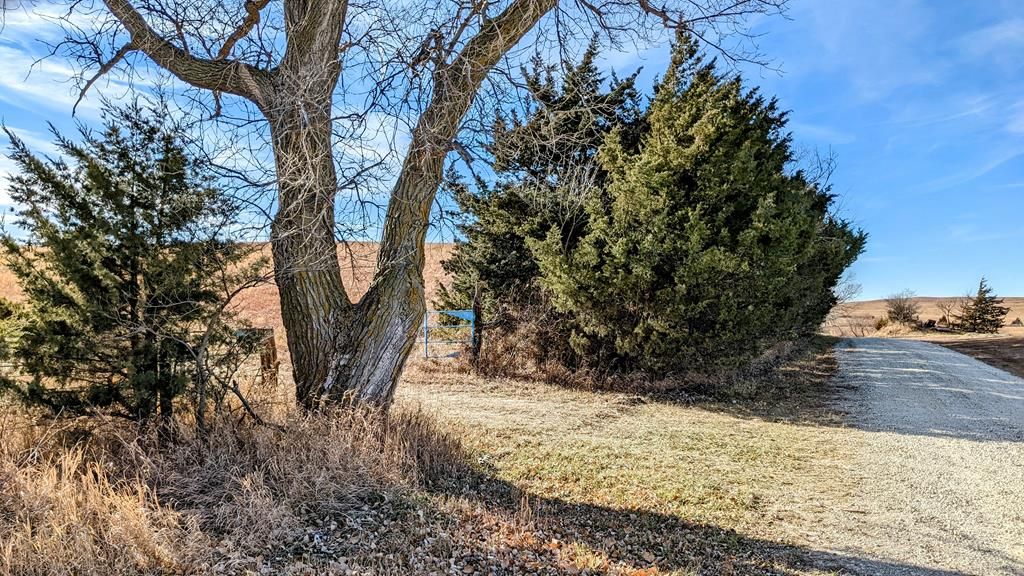 400 300th Ave, Gypsum, KS 67448 Trulia