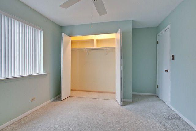 701 W Central Rd, Mount Prospect, IL 60056