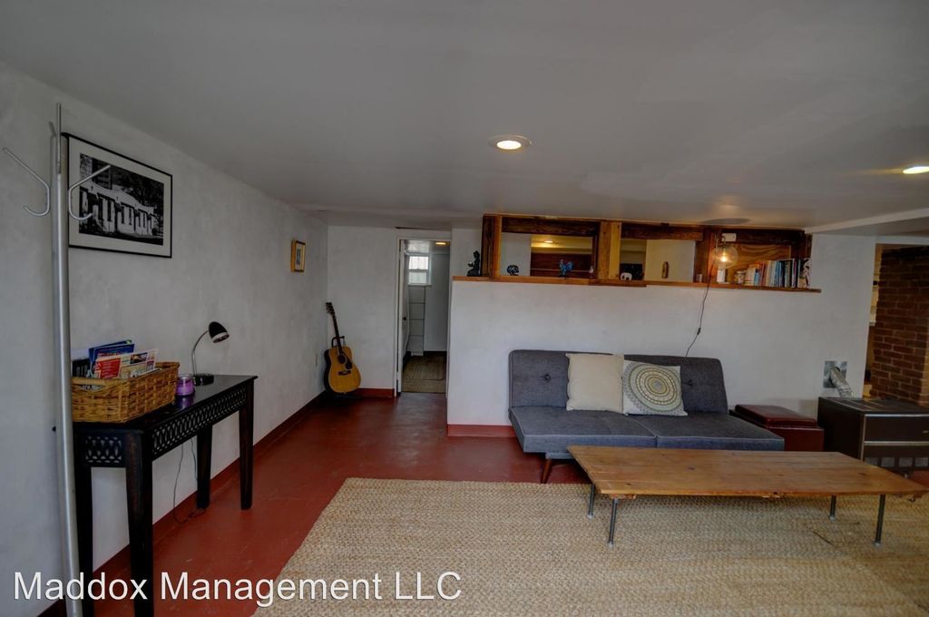 314 Sycamore St SE, Albuquerque, NM 87106
