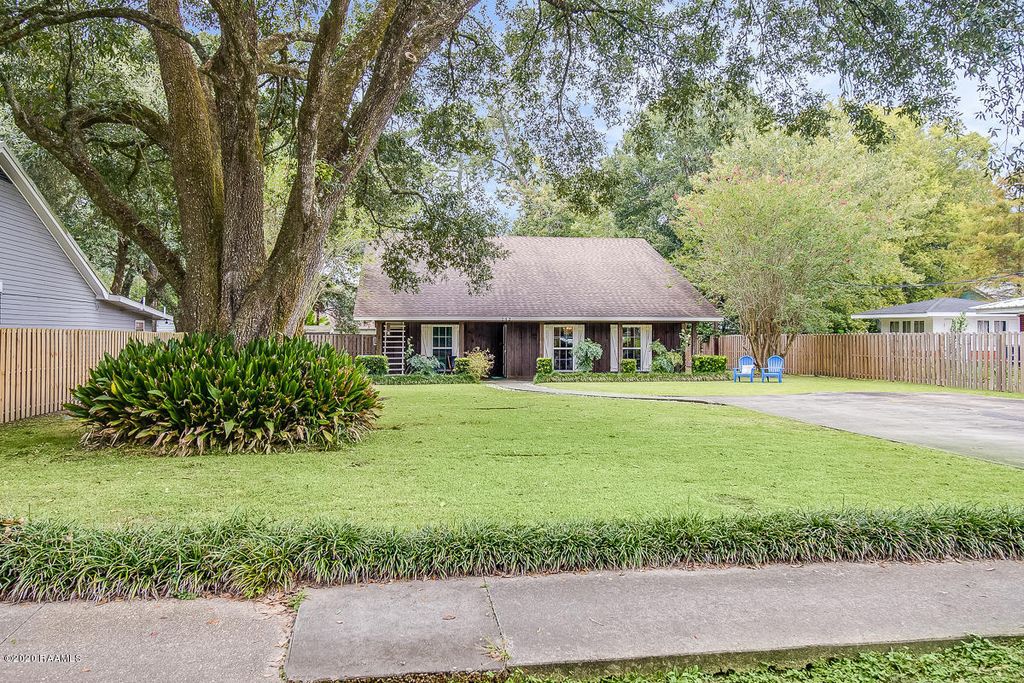 143 Church St, Grand Coteau, LA 70541 Trulia