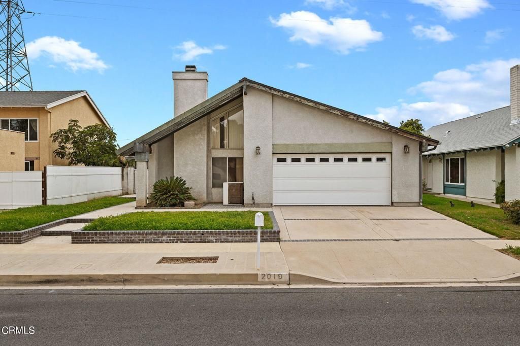 2019 N  Hietter Ave, Simi Valley, CA 93063