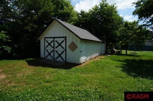 723 S 5th St, Saint Peter, MN - 3 Bed, 2 Bath Apartment - 25 Photos
