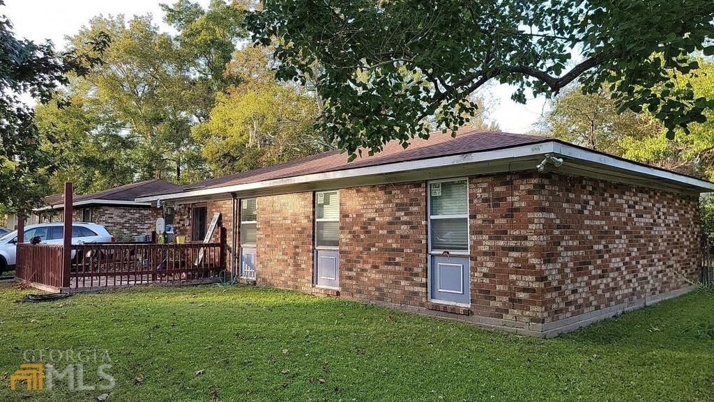 30 Croatan St, Savannah, GA 31406