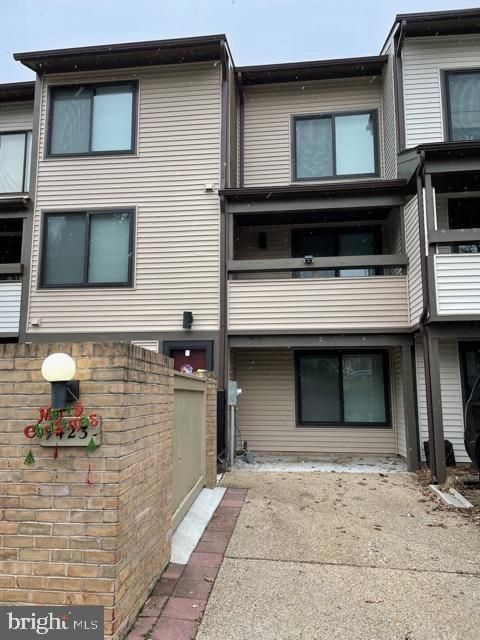 9423 Collette Way, Montgomery Village, MD 20886