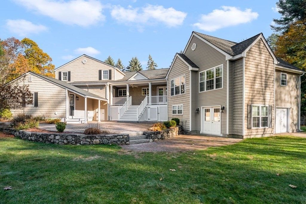 homes for sale with inlaw suite pembroke ma