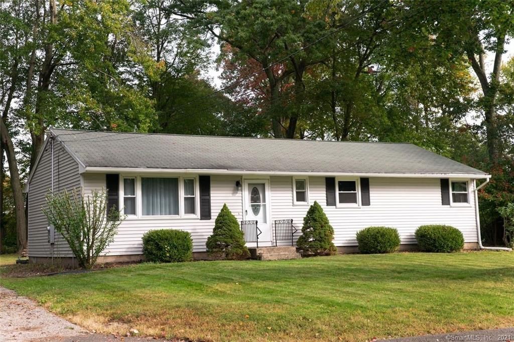 24 Forestview Dr, Wolcott, CT 06716
