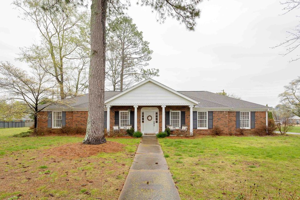 105 Linda Ln, Florence, AL 35630 Trulia