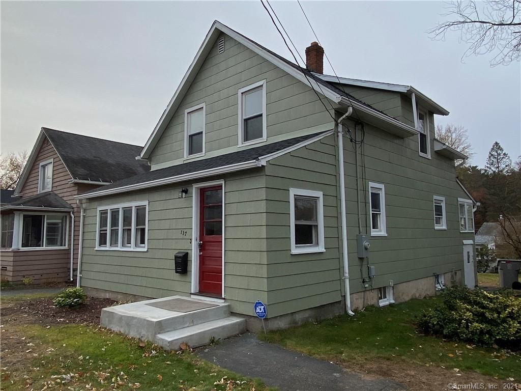 117 Brook St, Bristol, CT 06010