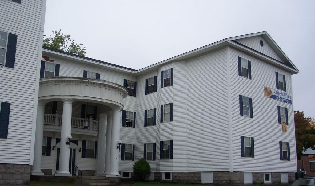 543 Lincoln St #1, Manchester, NH 03103
