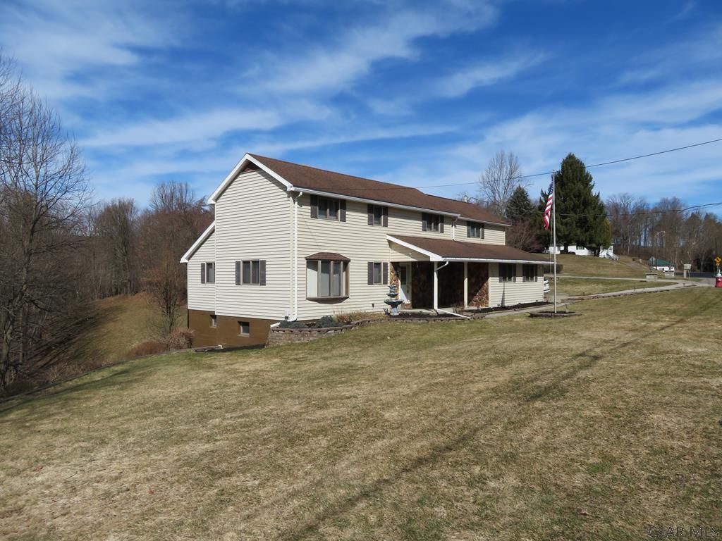 1012 Benshoff Hill Rd, Johnstown, PA 15906 4 Bed, 3 Bath SingleFamily Home MLS 96023980