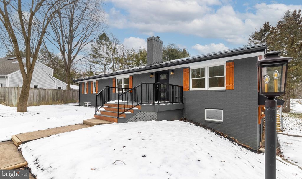 111 W Whitehall Rd, State College, PA 16801 See Est. Value, Schools