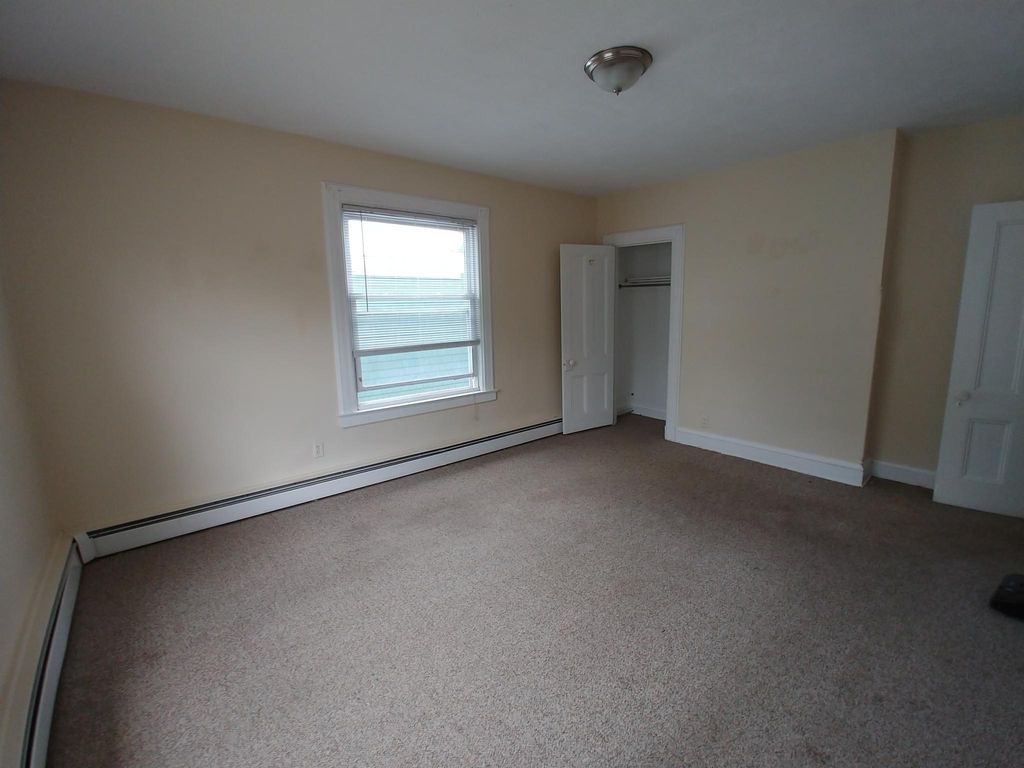 9 Washington Pl 2, Cranford, NJ 2 Bed, 1 Bath Apartment 10 Photos