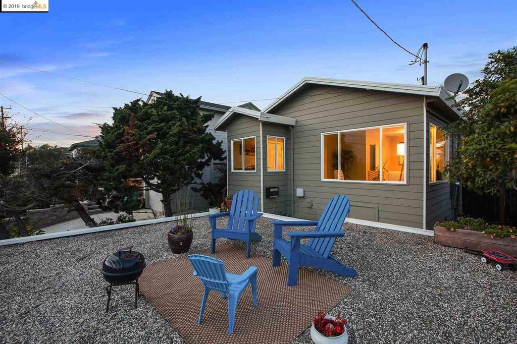 1676 Shasta St, Richmond, CA 94804