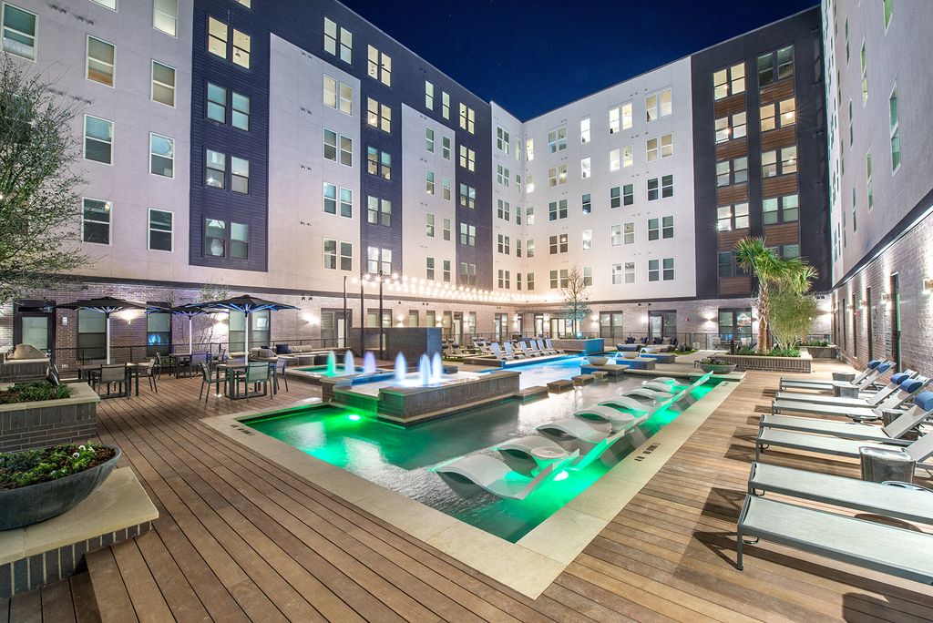 3663 Cedar Springs Rd, Dallas, TX 75219