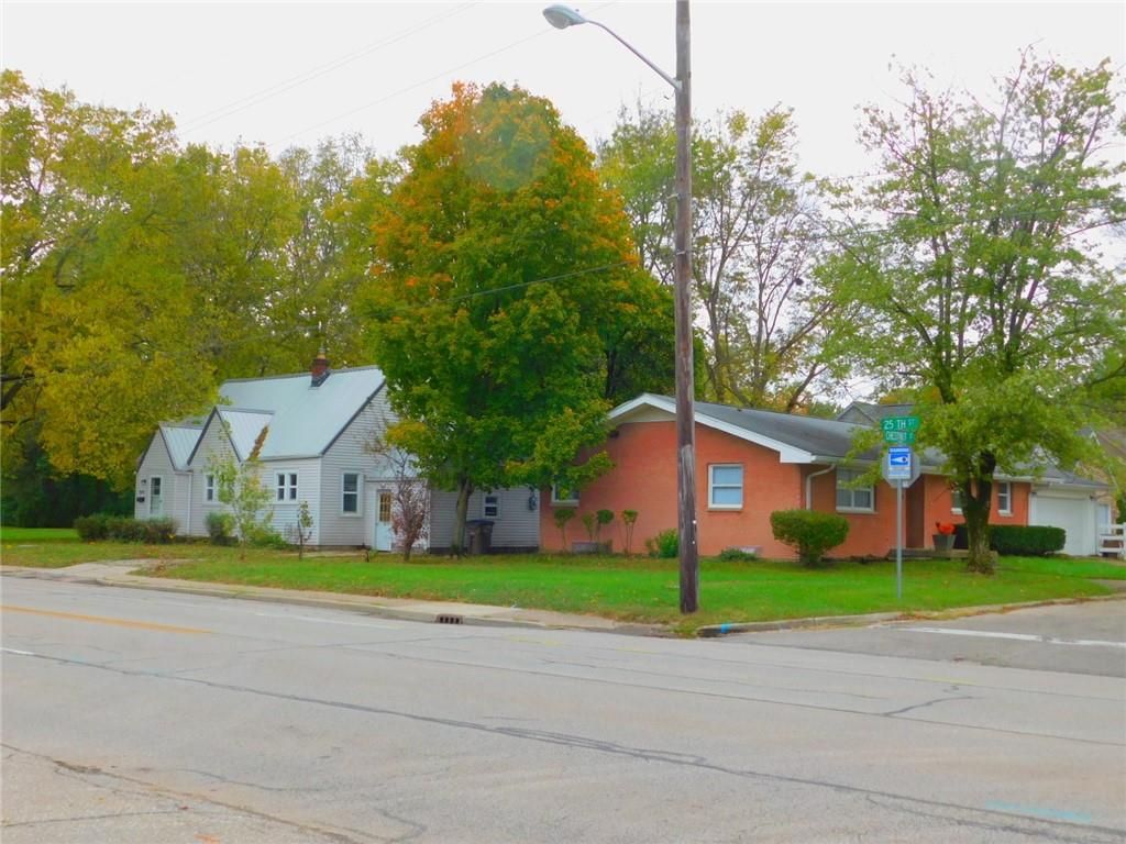 2506 Chestnut St, Columbus, IN 47201