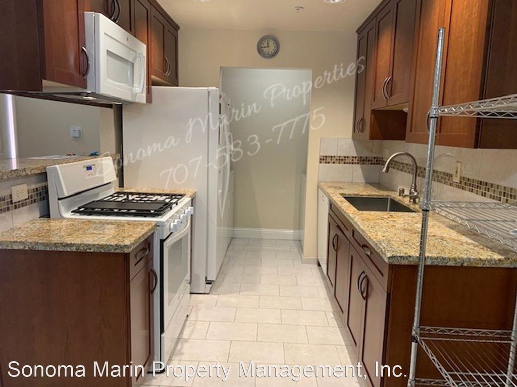 8201 Camino Colegio #137, Rohnert Park, CA 94928