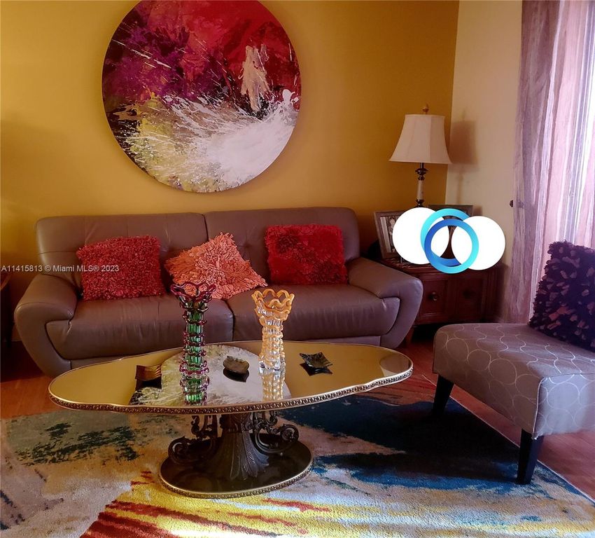 601 NW 80th Ter #106, Pompano Beach, FL 33063