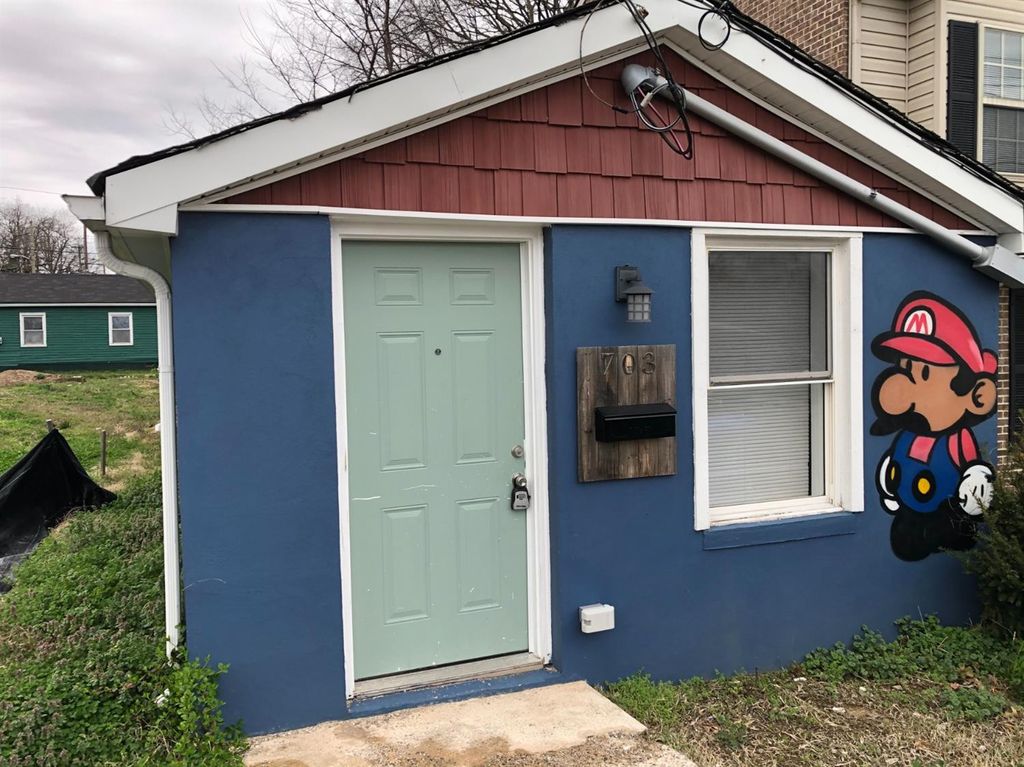 703 N Upper St, Lexington, KY 40508