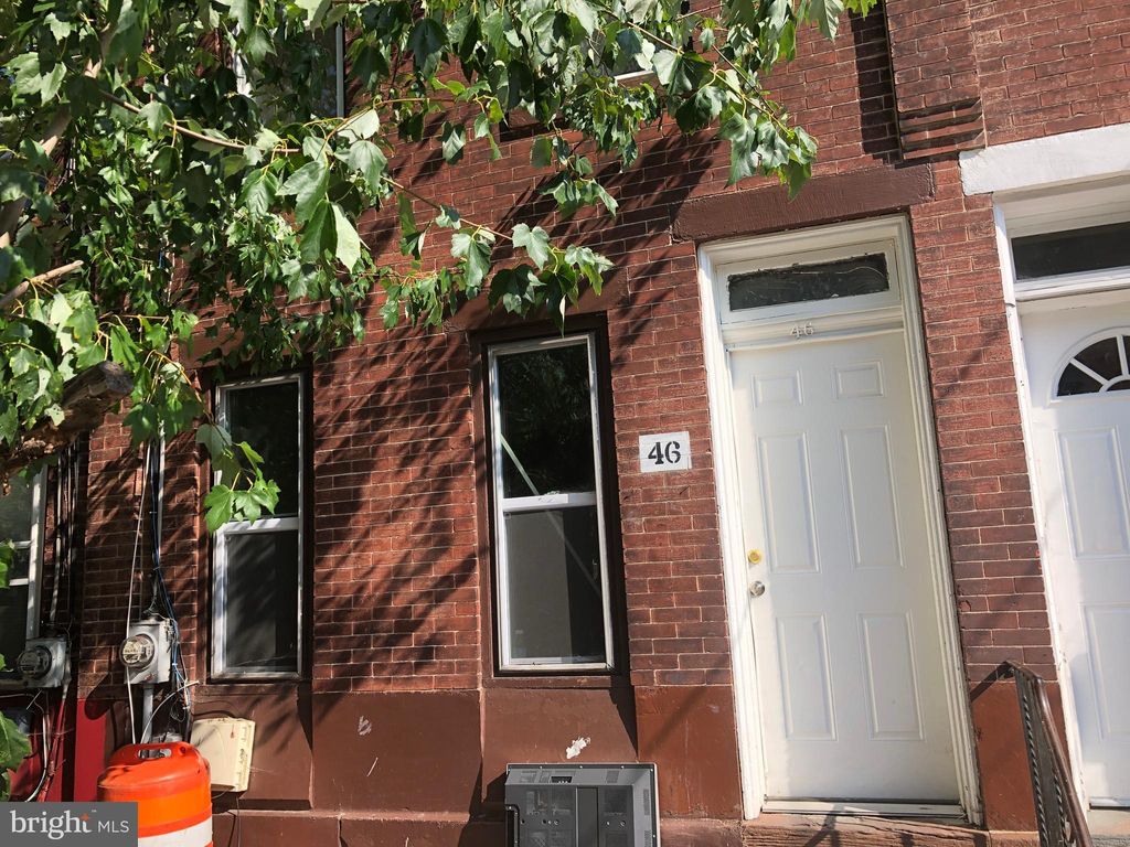 46 Mechanics Ave, Trenton, NJ 08638