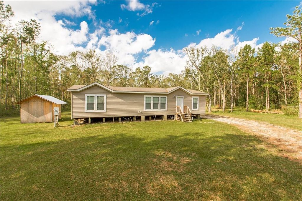 19269 Weinberger Rd, Ponchatoula, LA 70454