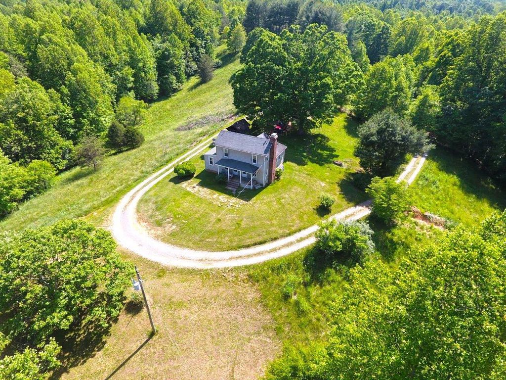 1252 Howell Dr, Thaxton, VA 24174 Trulia