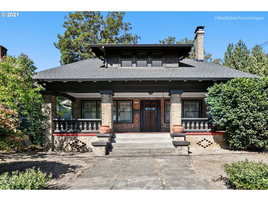 1737 SE Cesar E Chavez Blvd, Portland, OR 97214