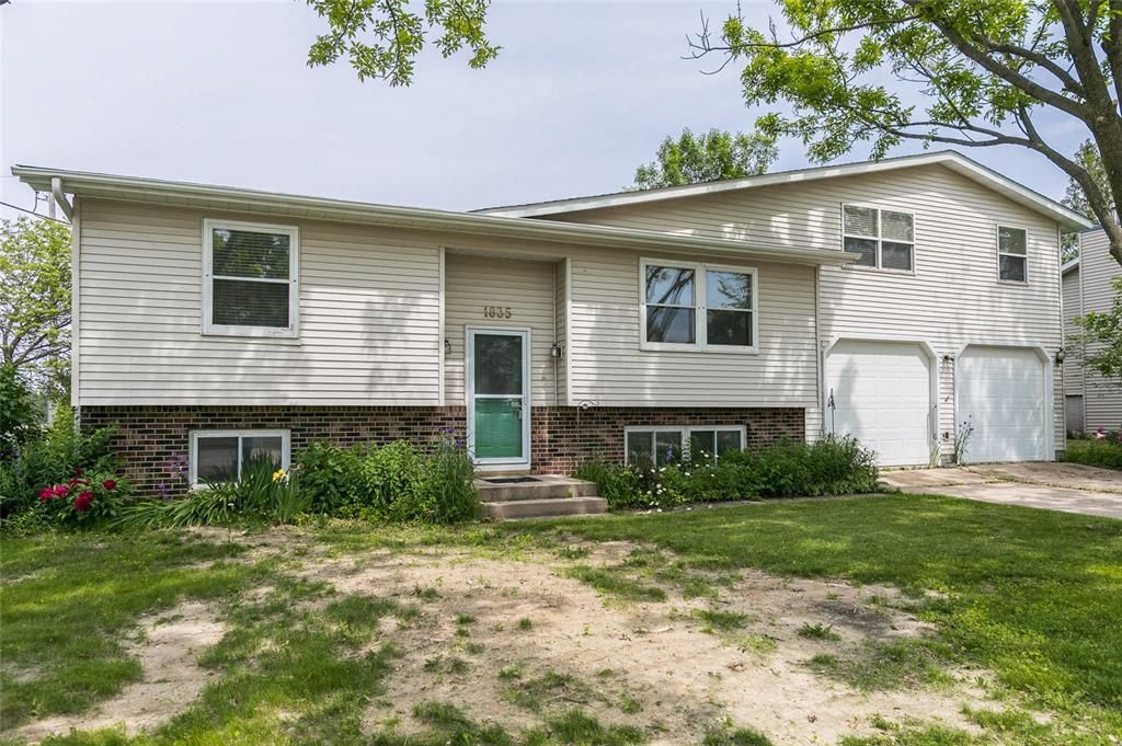 1835 Highland Rd, Ely, IA 52227 Trulia