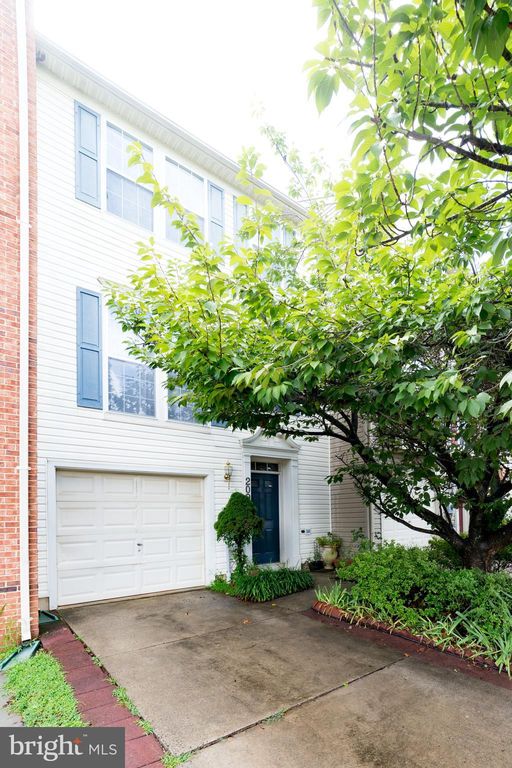 20912 Mountain Lake Ter, Germantown, MD 20874