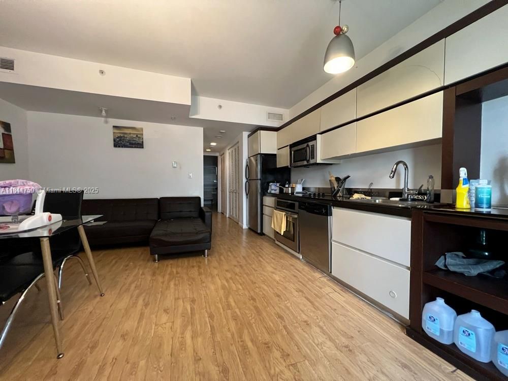 435 21st St 116 Miami Beach - 5b63bff300865ad9d1eb214e41cf1061 Full