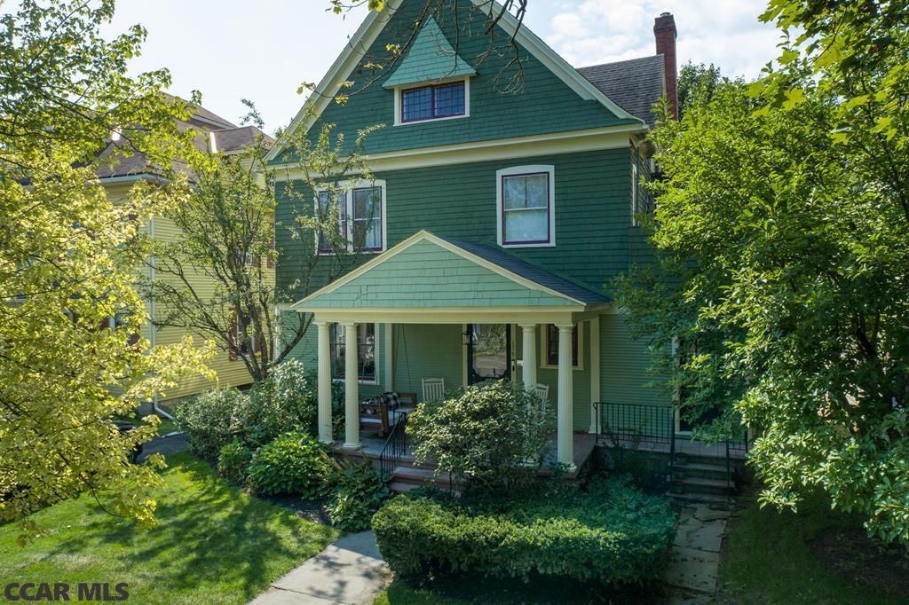 176 E Curtin St, Bellefonte, PA 16823