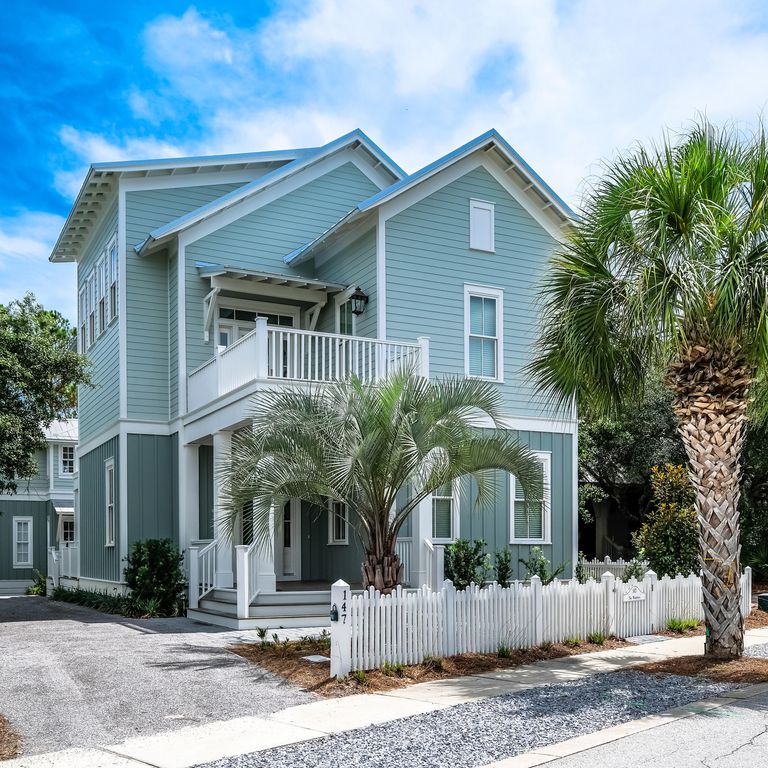 147 Parkshore Dr, Panama City Beach, FL 32413