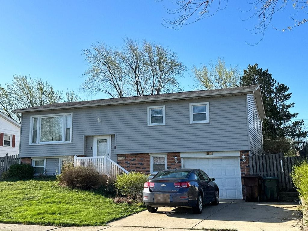 5913 Rob Roy Dr, Oak Forest, IL 60452 - See Est. Value, Schools & More