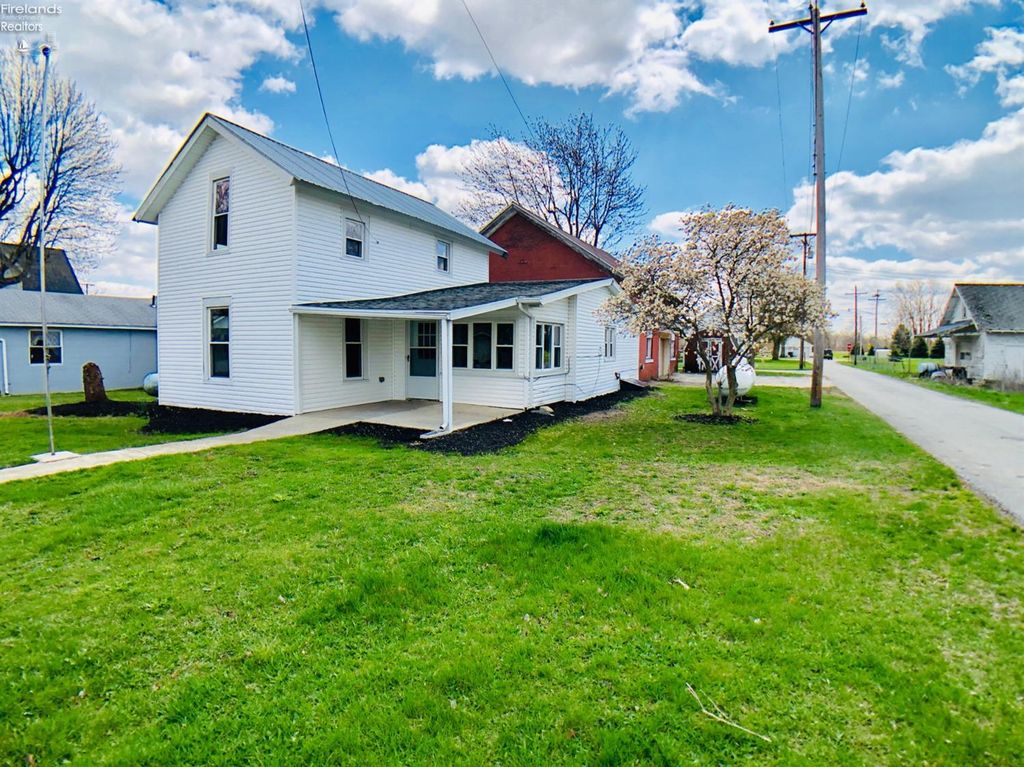 3191 Main St, Burgoon, OH 3 Bed, 1 Bath SingleFamily Home 24